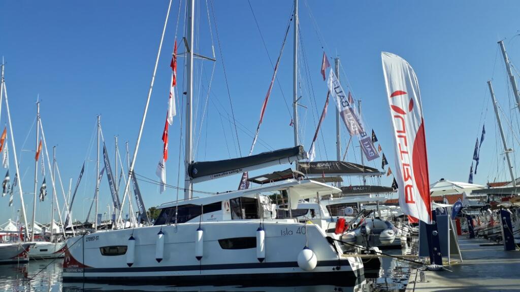 Catamaran 