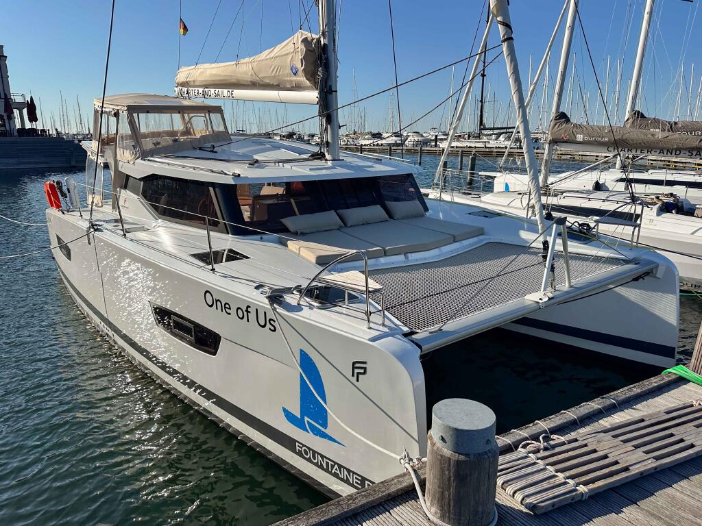 Catamaran 