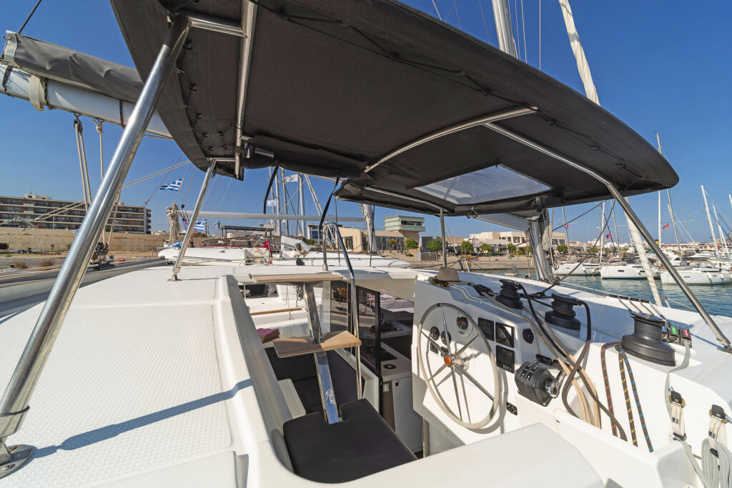 Catamaran 