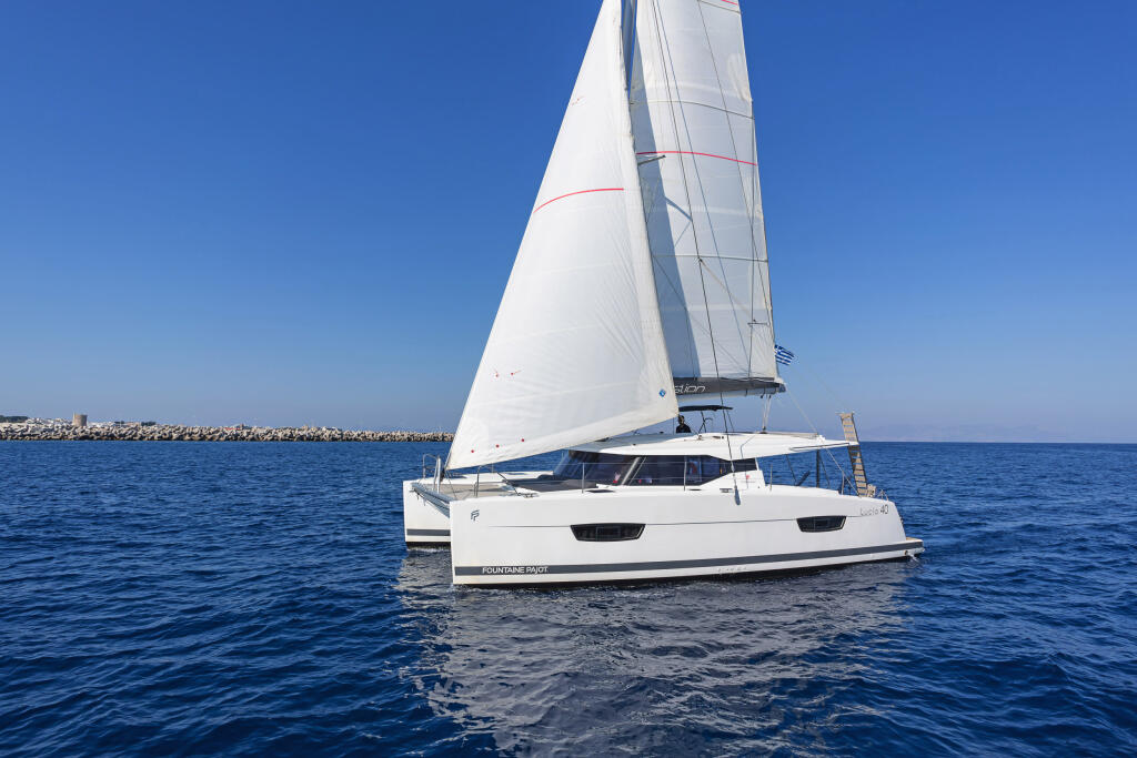 Catamaran 
