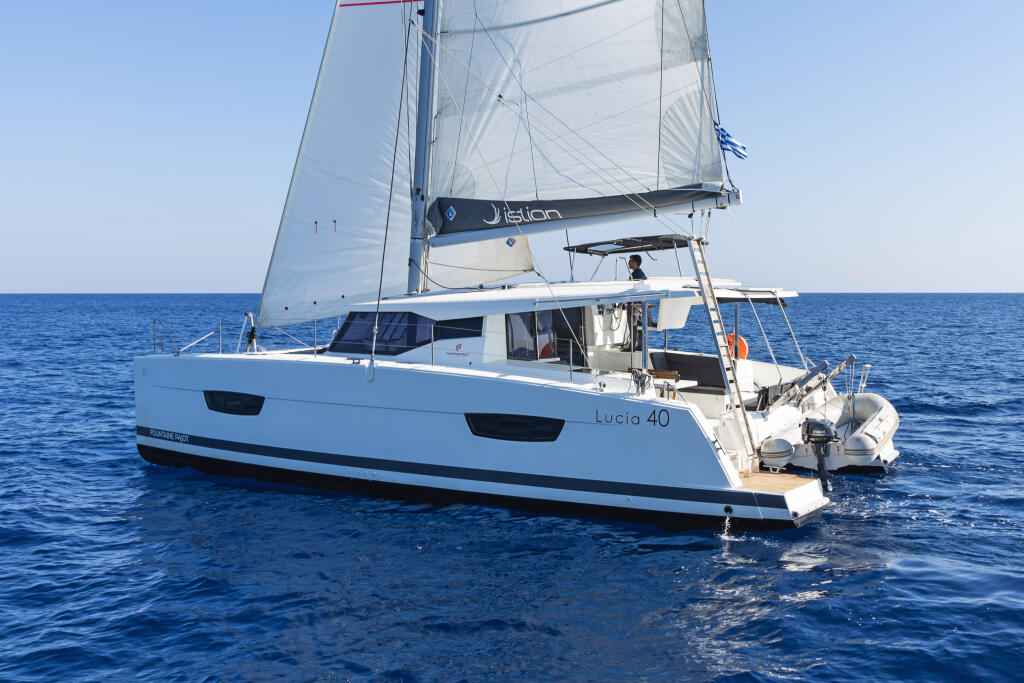 Catamaran 