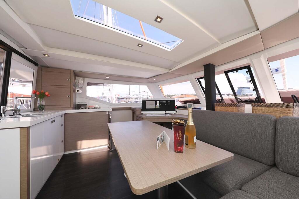 Catamaran 