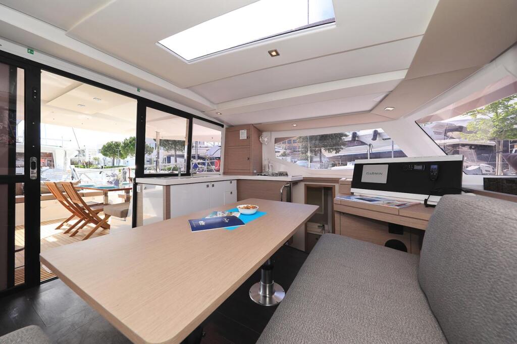Catamaran 
