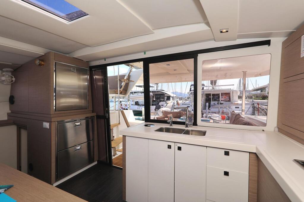 Catamaran 