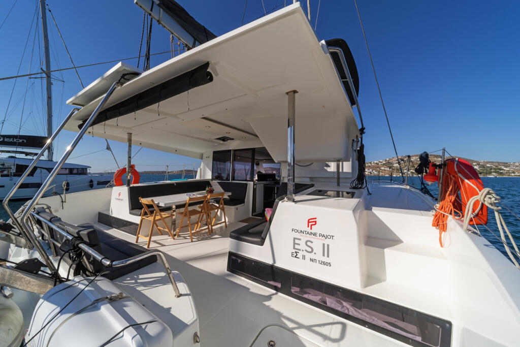 Catamaran 