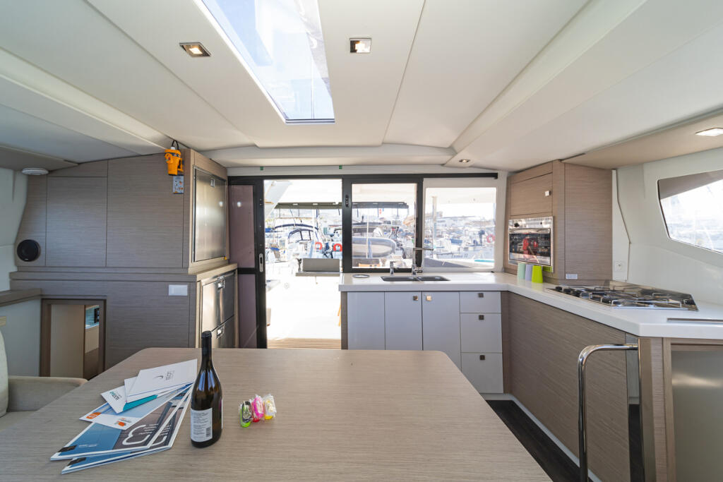 Catamaran 