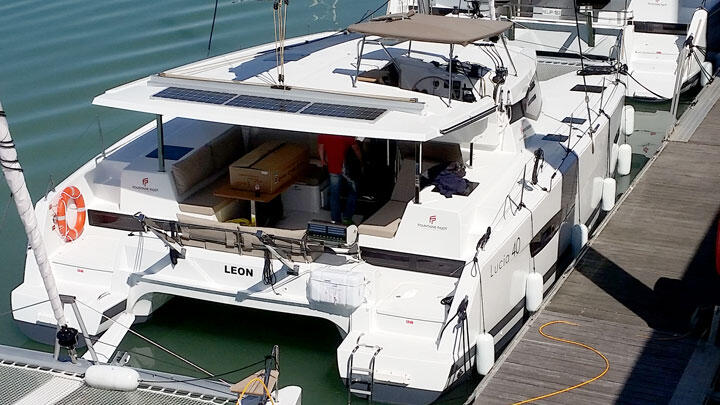 Catamaran 