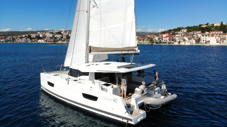 Catamaran 