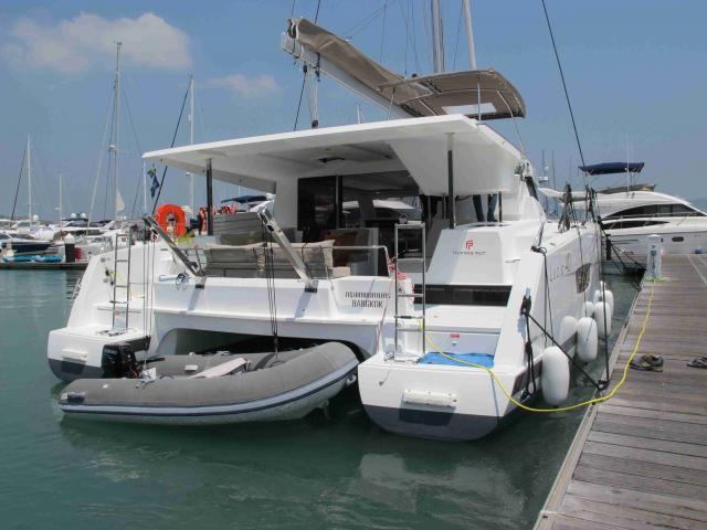 Catamaran 
