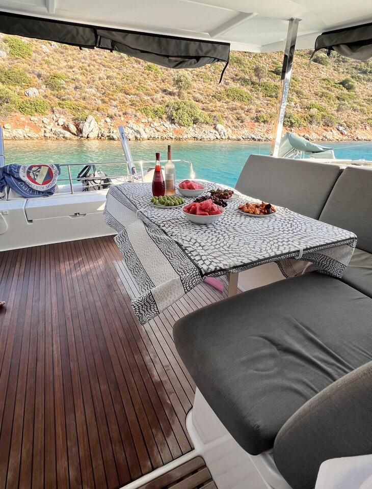 Catamaran 