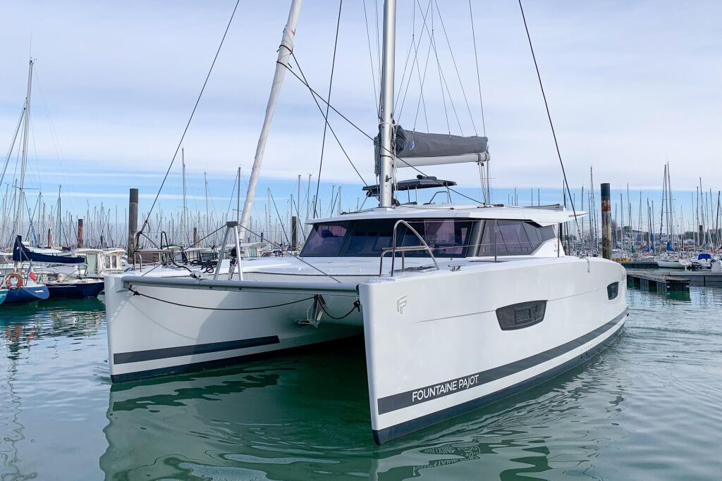 Catamaran 