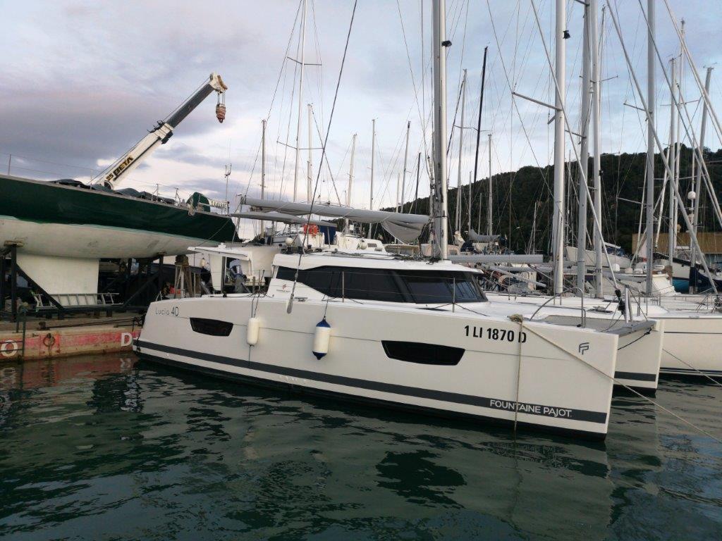 Catamaran 
