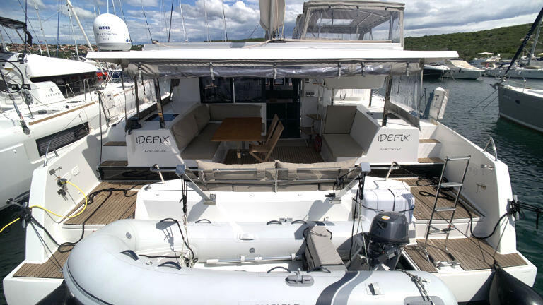 Catamaran 