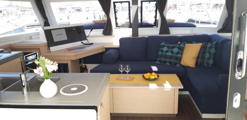 Catamaran 