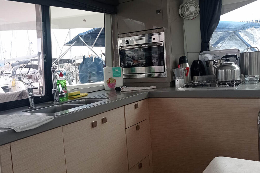 Catamaran 