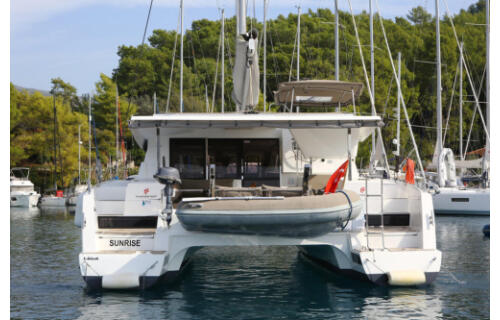 Catamaran 