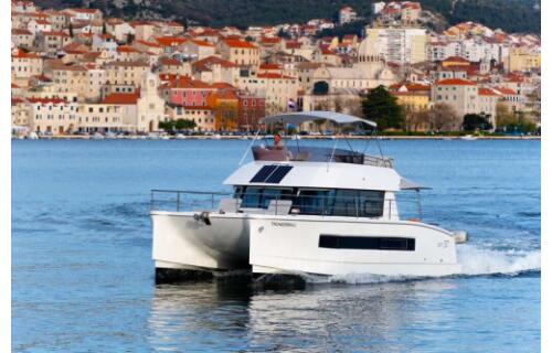 Fountaine Pajot MY 37 Thunderball