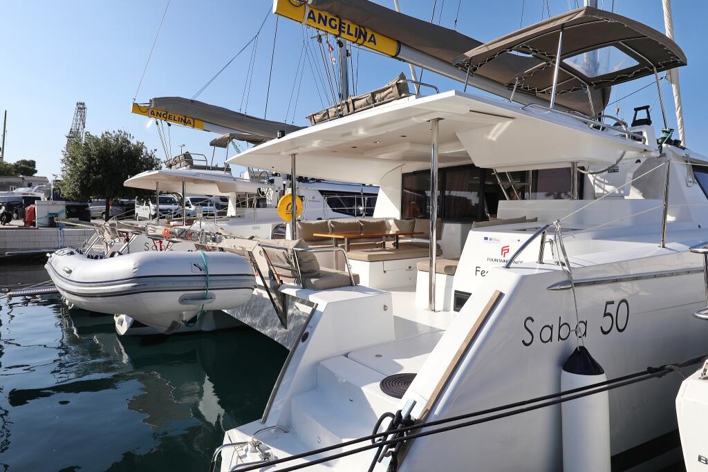 Catamaran 