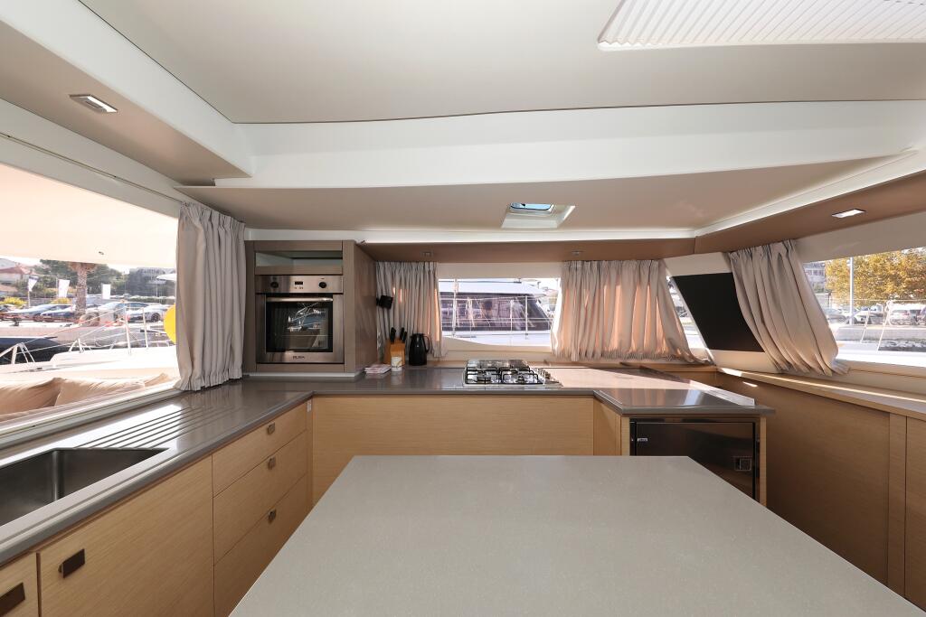Catamaran 