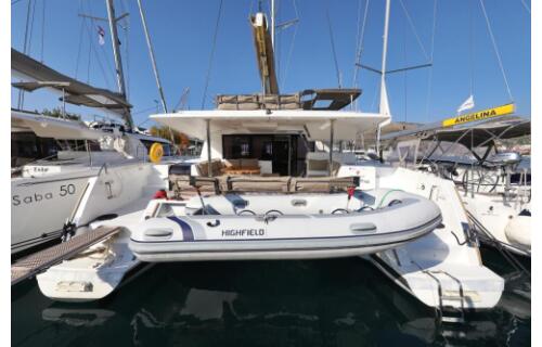 Catamaran 