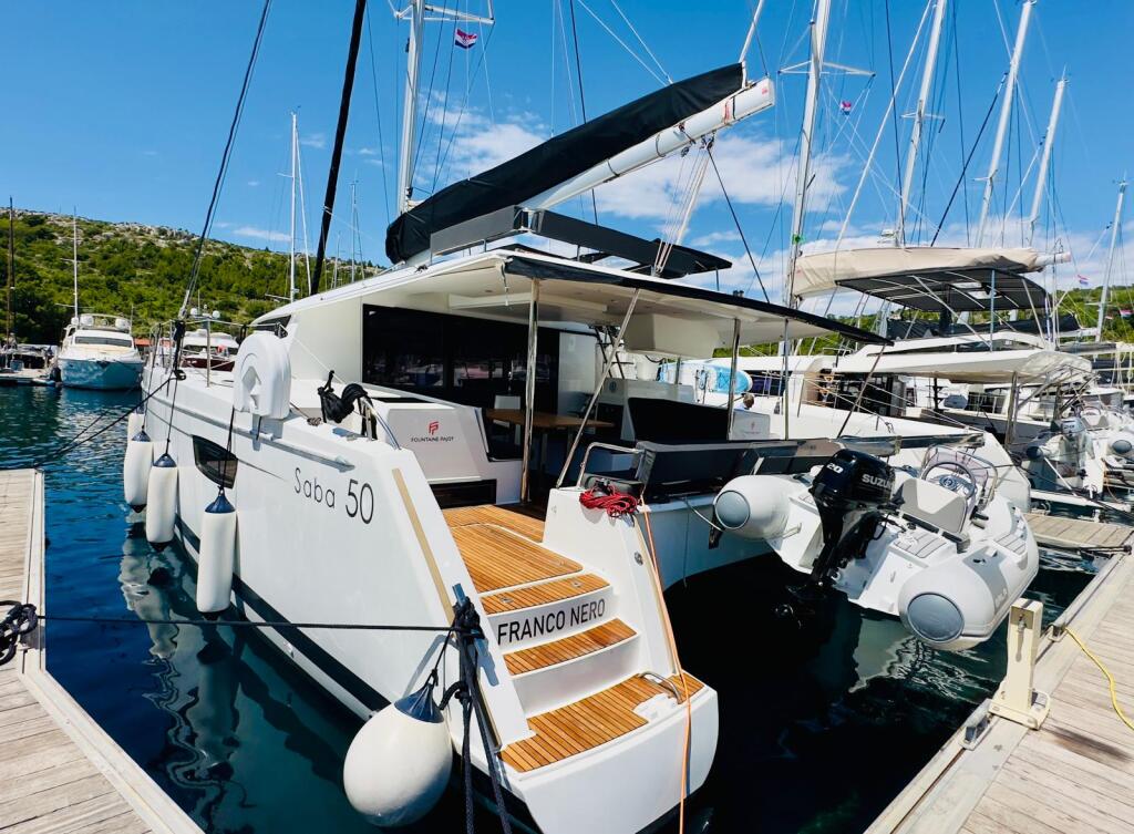 Catamaran 
