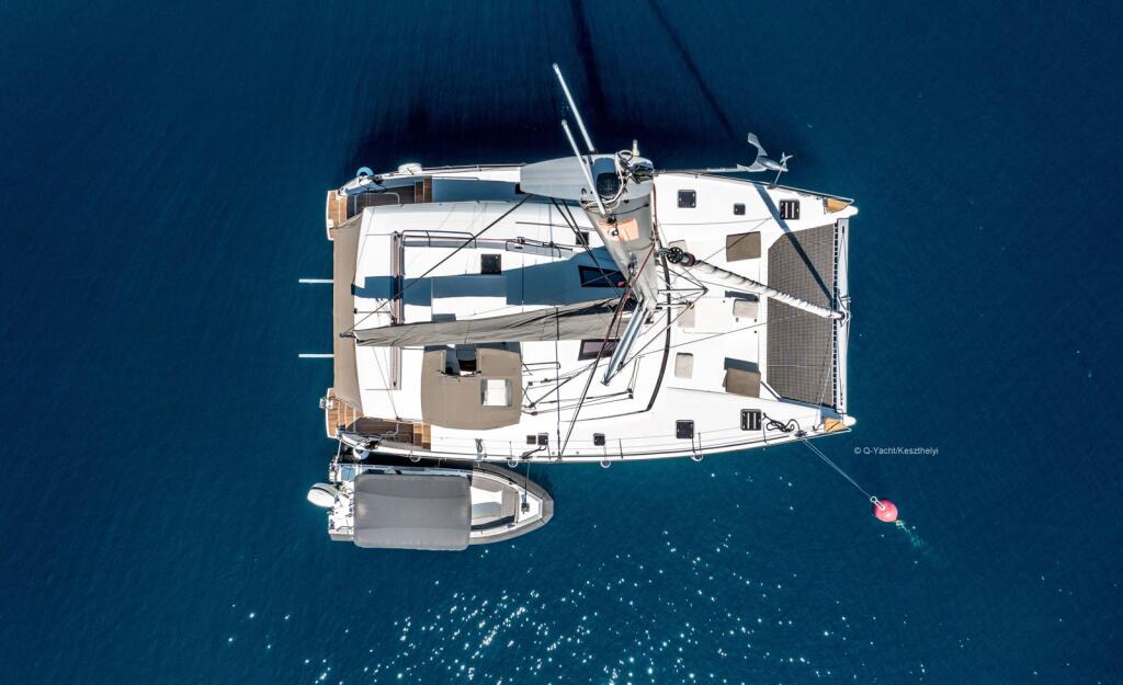 Catamaran 