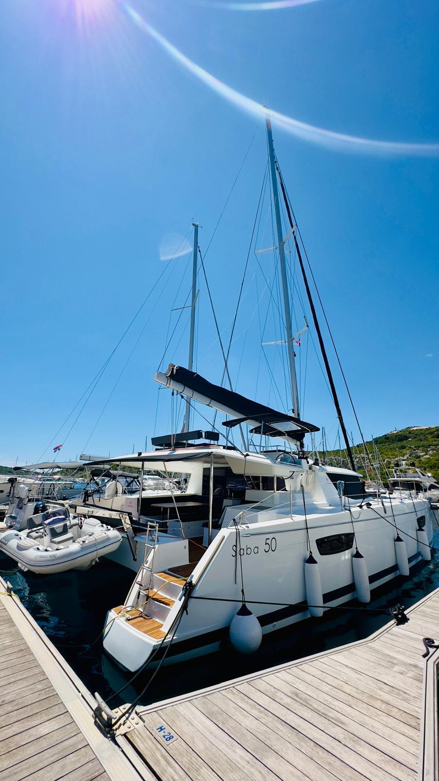 Catamaran 