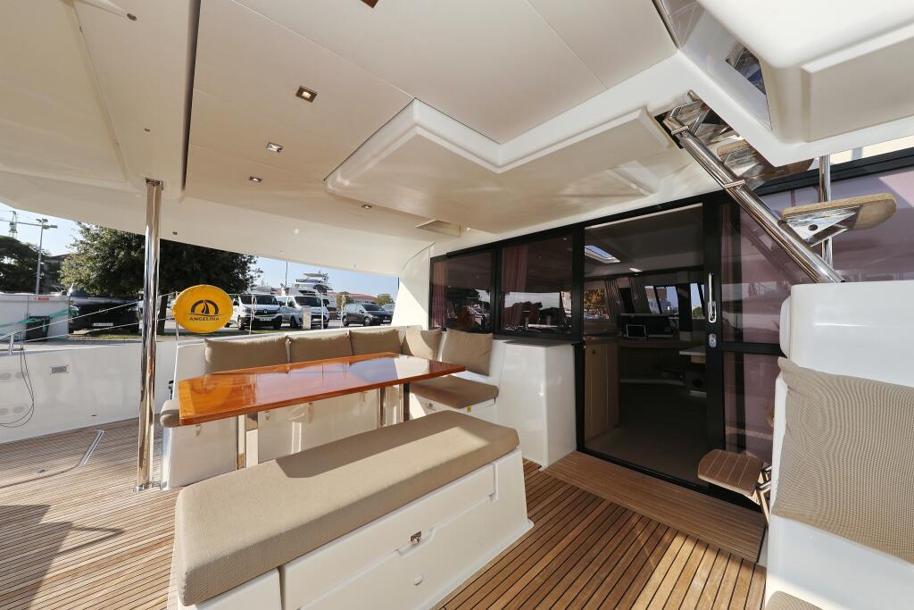 Catamaran 