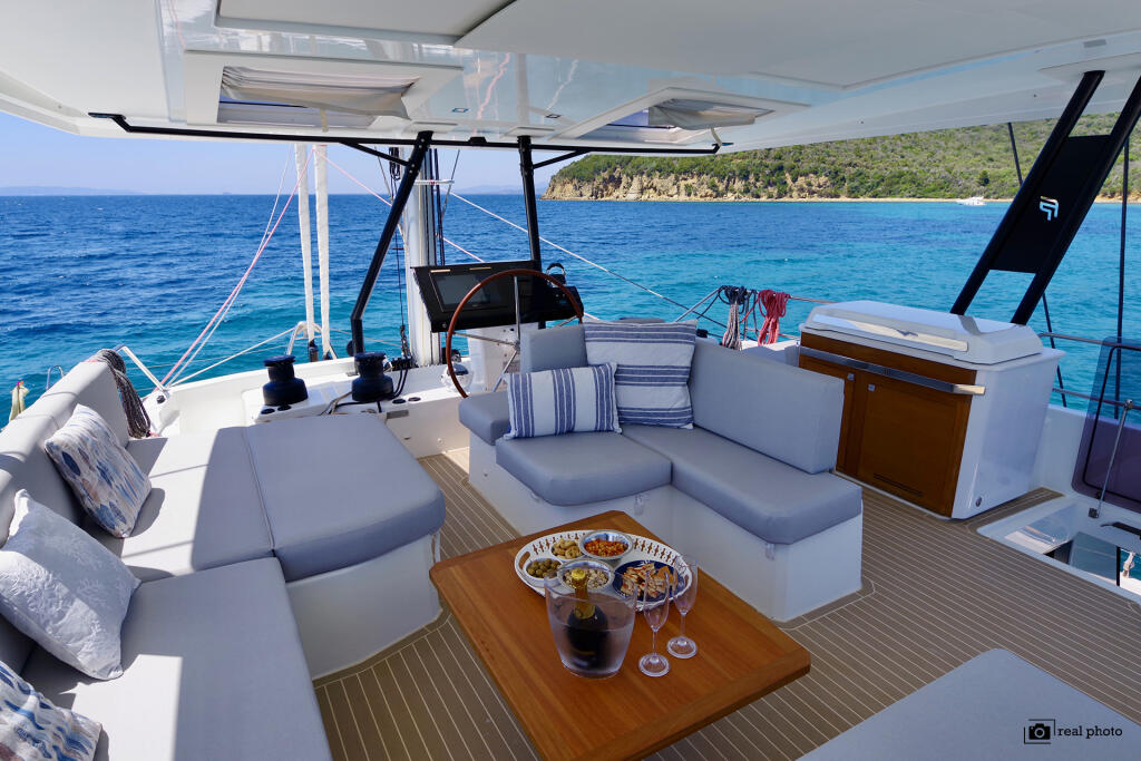 Catamaran 