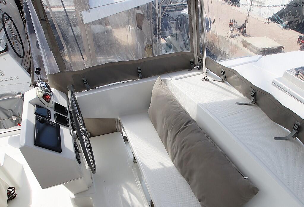 Catamaran 