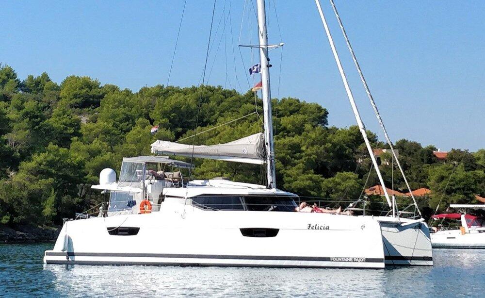 Catamaran 