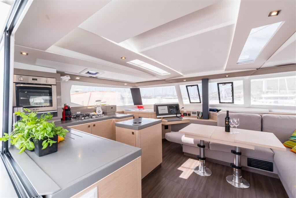 Catamaran 