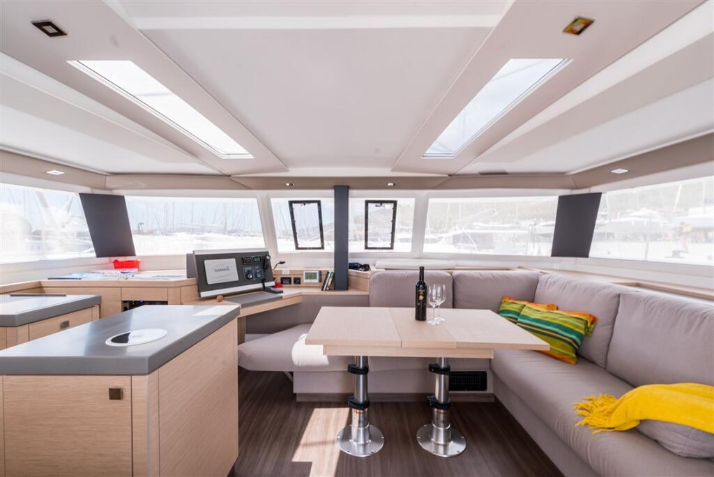 Catamaran 