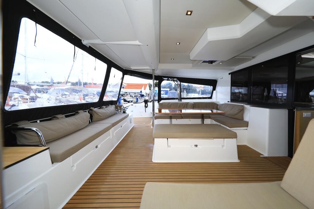 Catamaran 