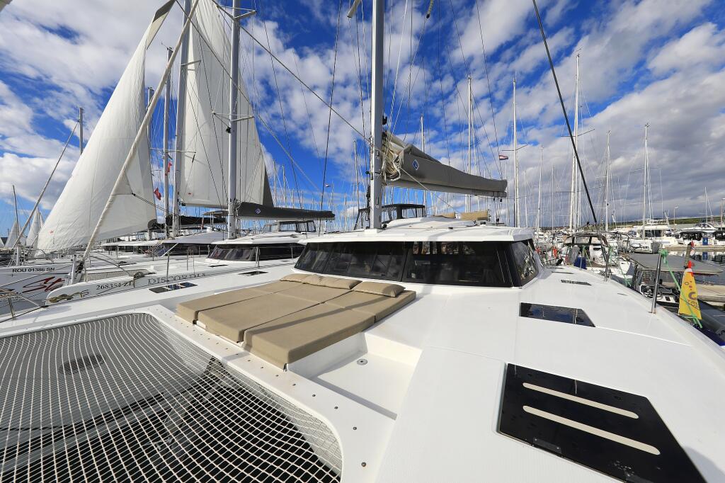 Catamaran 