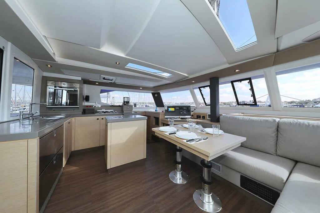 Catamaran 