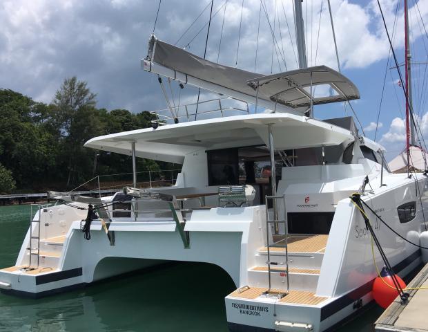 Catamaran 