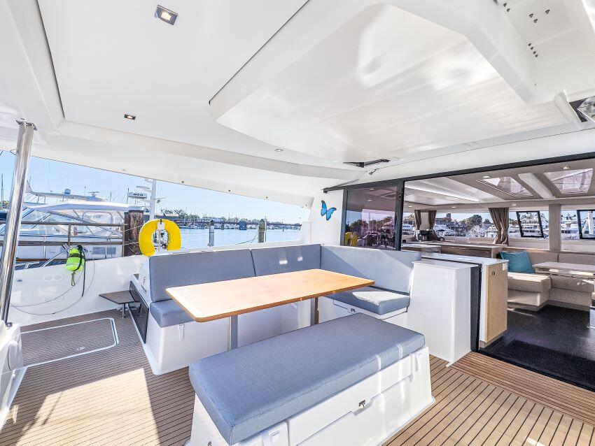 Catamaran 