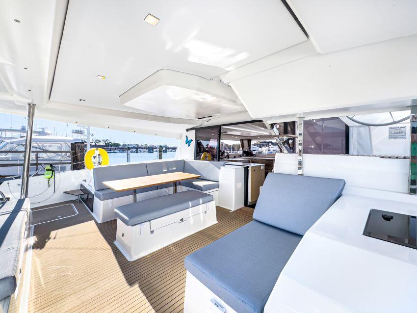 Catamaran 