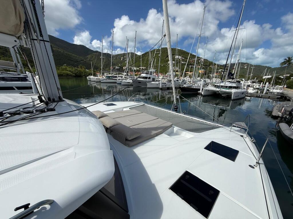 Catamaran 