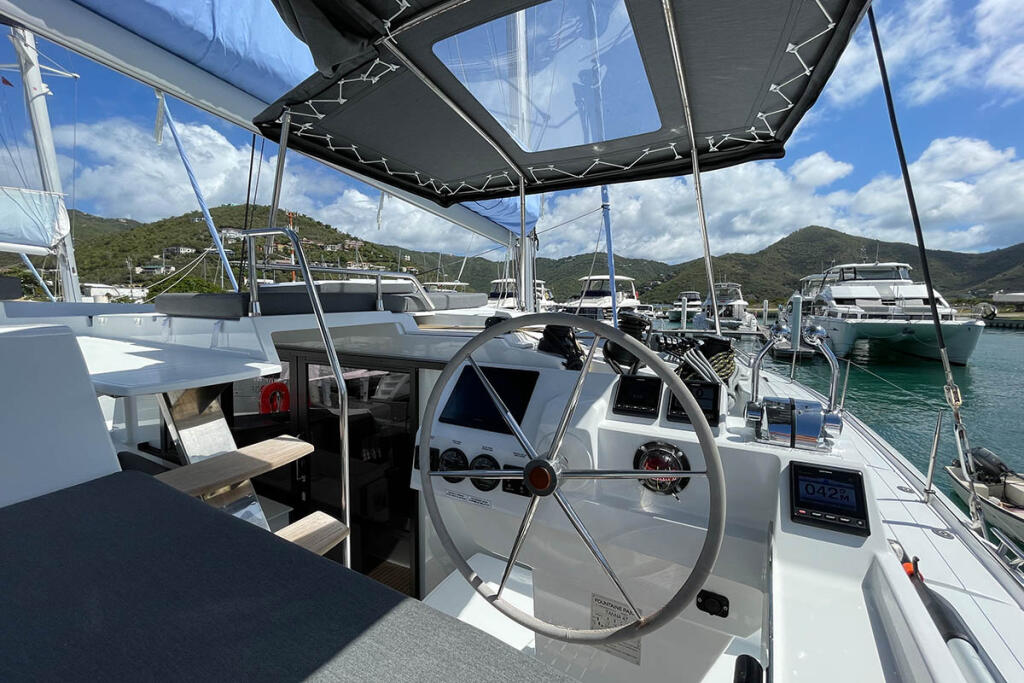 Catamaran 