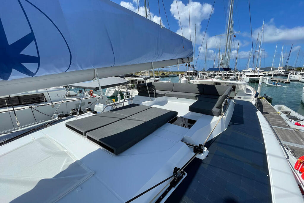 Catamaran 