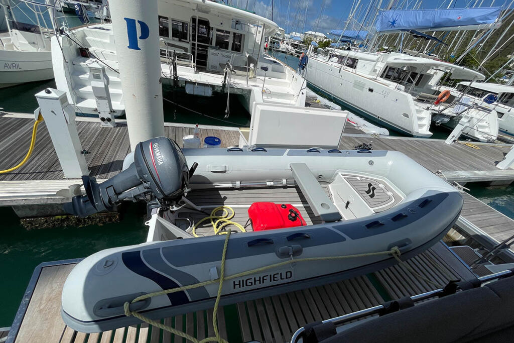 Catamaran 