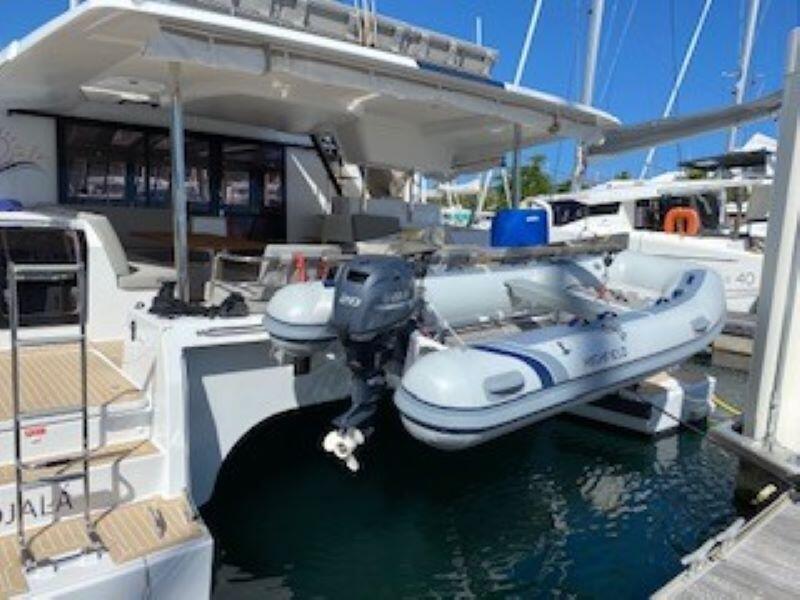 Catamaran 