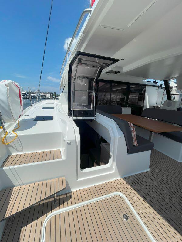 Catamaran 
