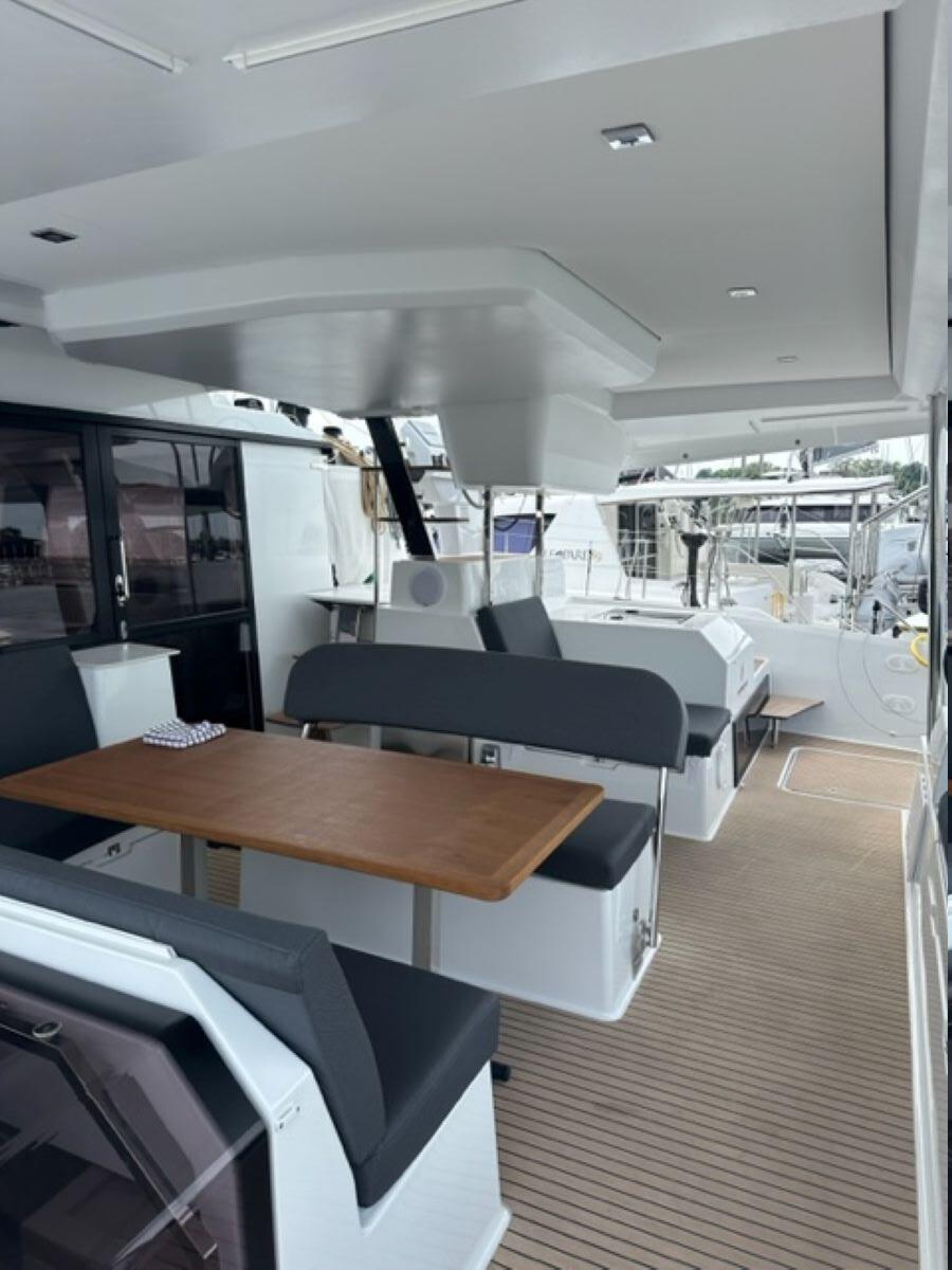 Catamaran 