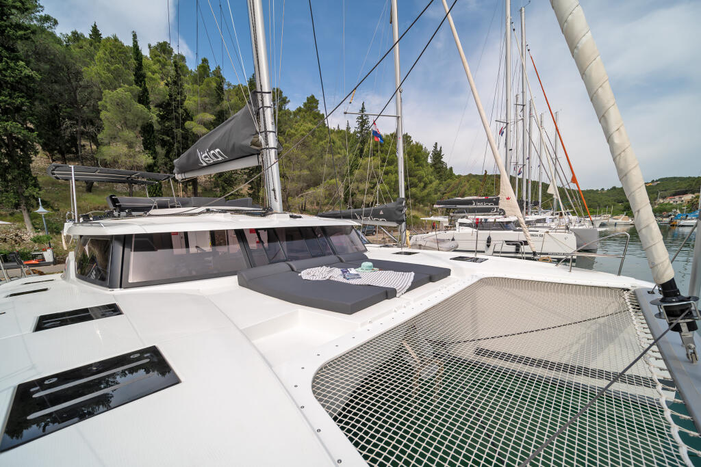 Catamaran 
