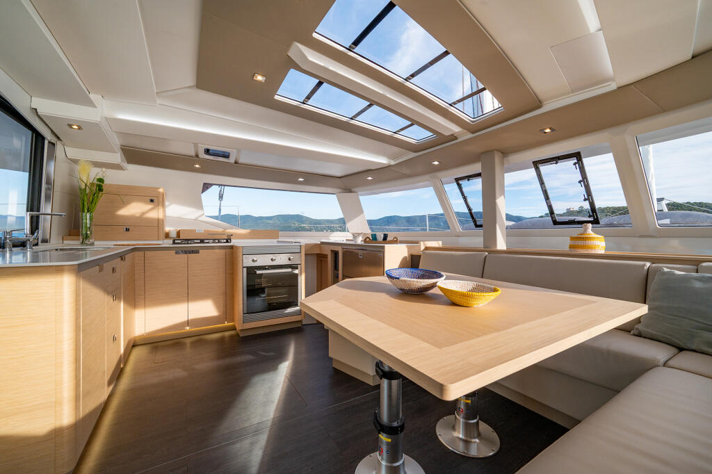 Catamaran 