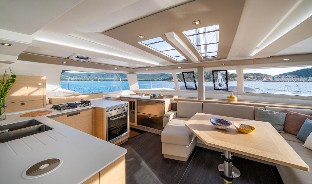 Catamaran 