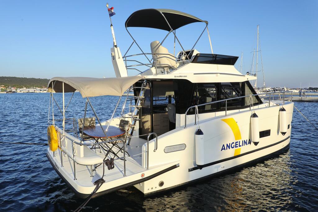 Motoryacht 